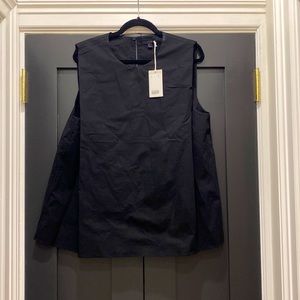 COS size 12 pleated cotton top